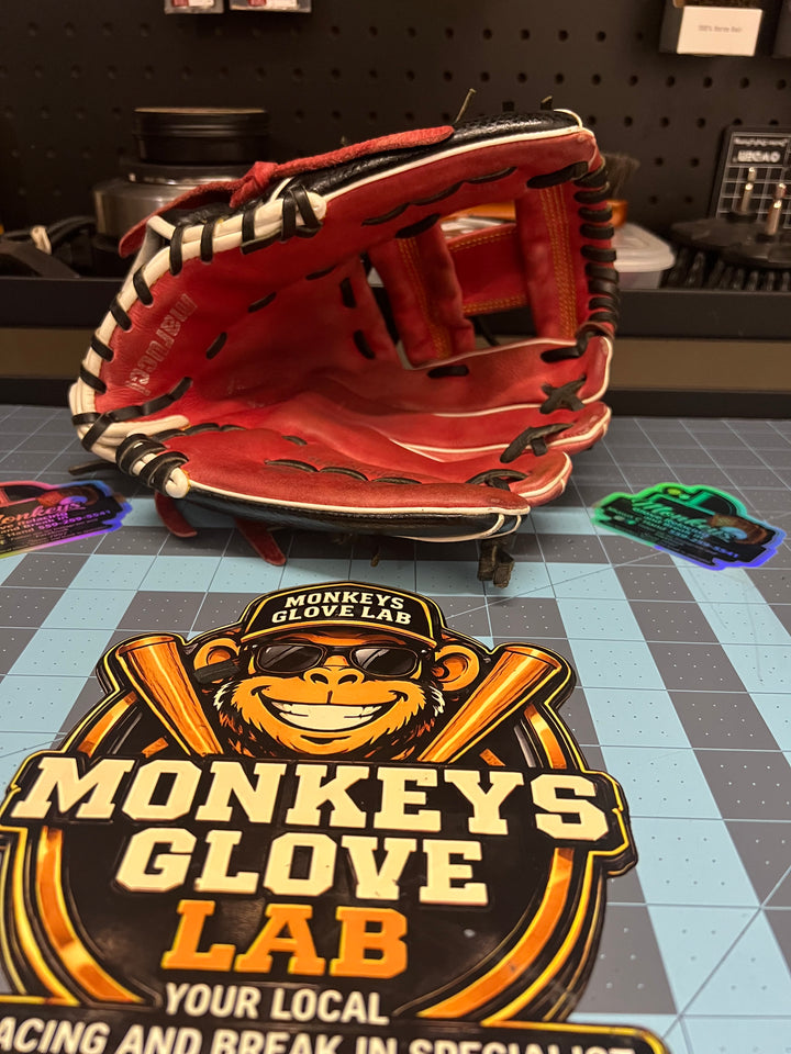 Glove Cleaning, Conditioning &amp; Tightening Service